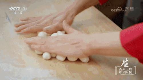 美食家蔡澜带两个女孩吃遍天下,美食家蔡澜吃鱼