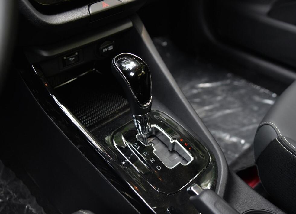 2018款长安新悦翔试驾,静态体验全新长安悦翔