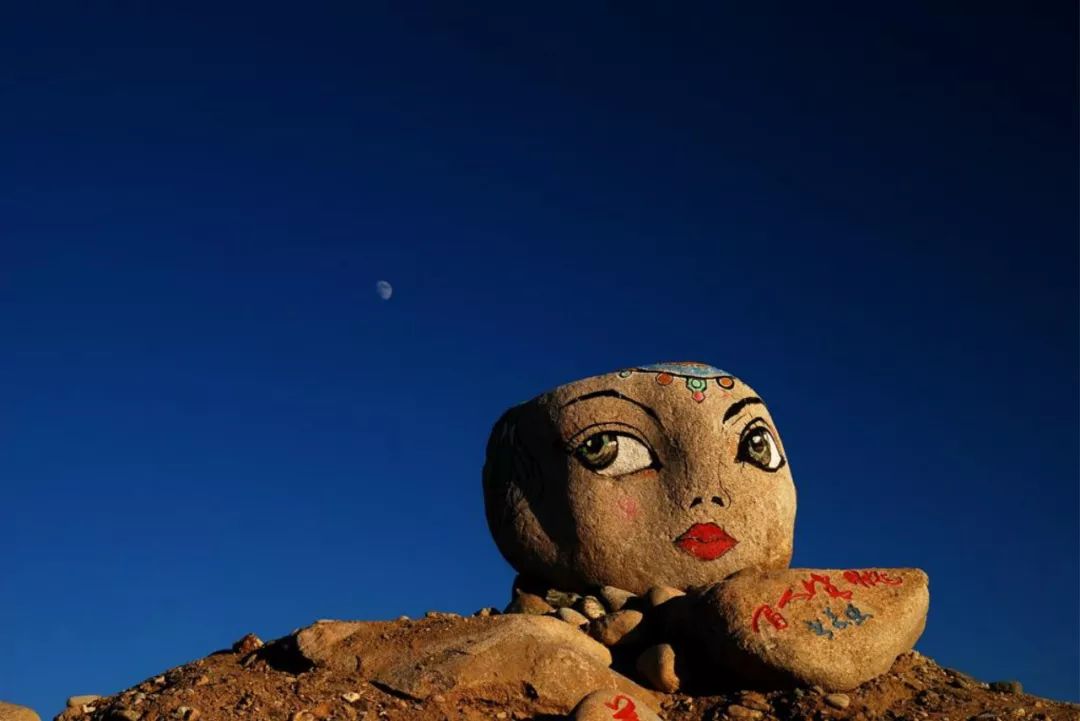 世界在听中国说,巴音郭楞经典故事