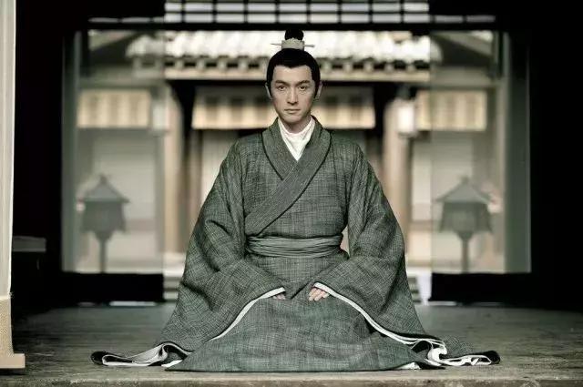 每天跪躺功15分钟有什么好处,每天跪坐15分钟见效