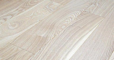 大自然地板实木地板的优缺点,木地板中哪种地板好