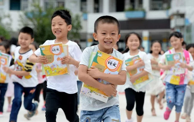 涓嬪鏈熷皬瀛︾敤鏂版暀鏉愬悧,2023骞寸瀛ｅ皬瀛﹀叏閮ㄧ敤鏂版暀鏉愬悧