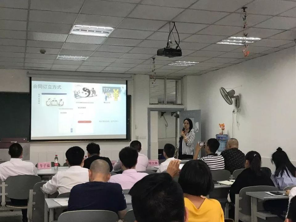 服务民营企业发展视频,重庆服务民营经济30条措施