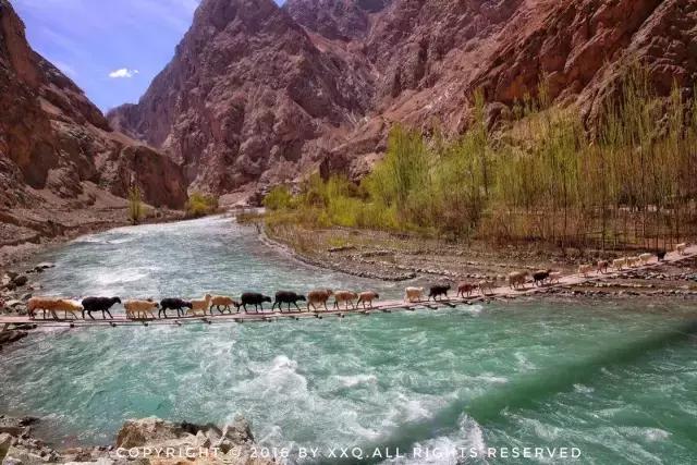 媲美川藏线的独库公路,能媲美独库公路的另一条小众公路