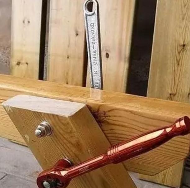 各种螺栓用多大扳手,螺栓大小比较