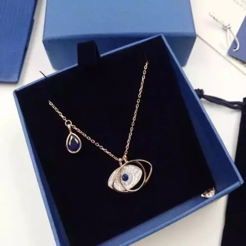 施华洛世奇的恶魔之眼和光明灰,施华洛世奇的恶魔之眼测评