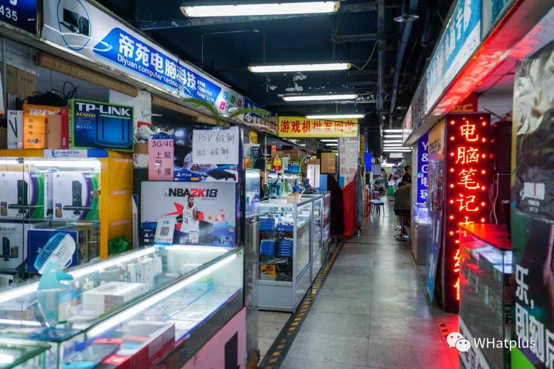 武汉电玩老杆的秘密基地，藏着限量版任天堂