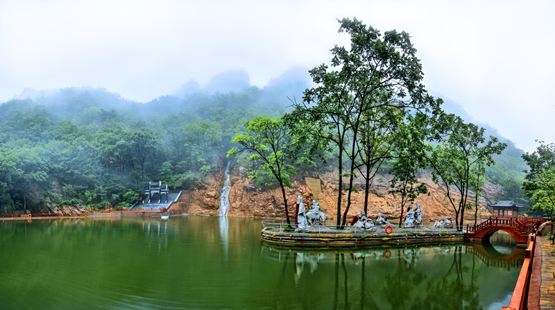 丹东凤凰山风景区攻略视频,凤凰山是大自然天然氧吧