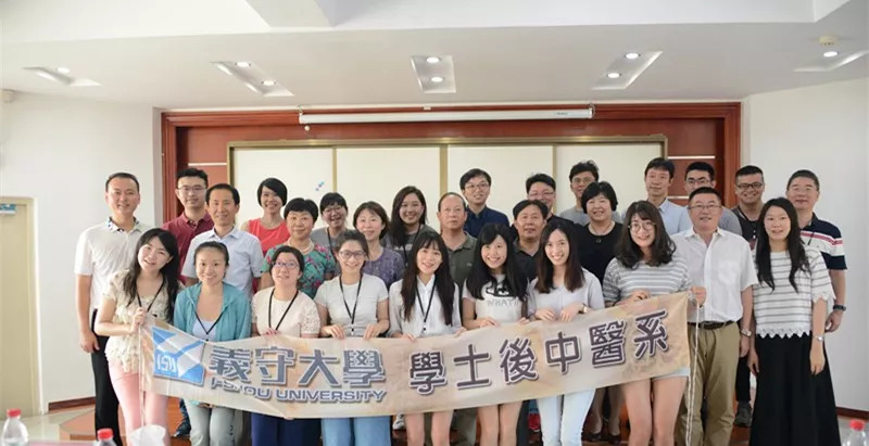 春江连海平明月共潮生给人的感受,春江连海平明月共潮生对应诗句