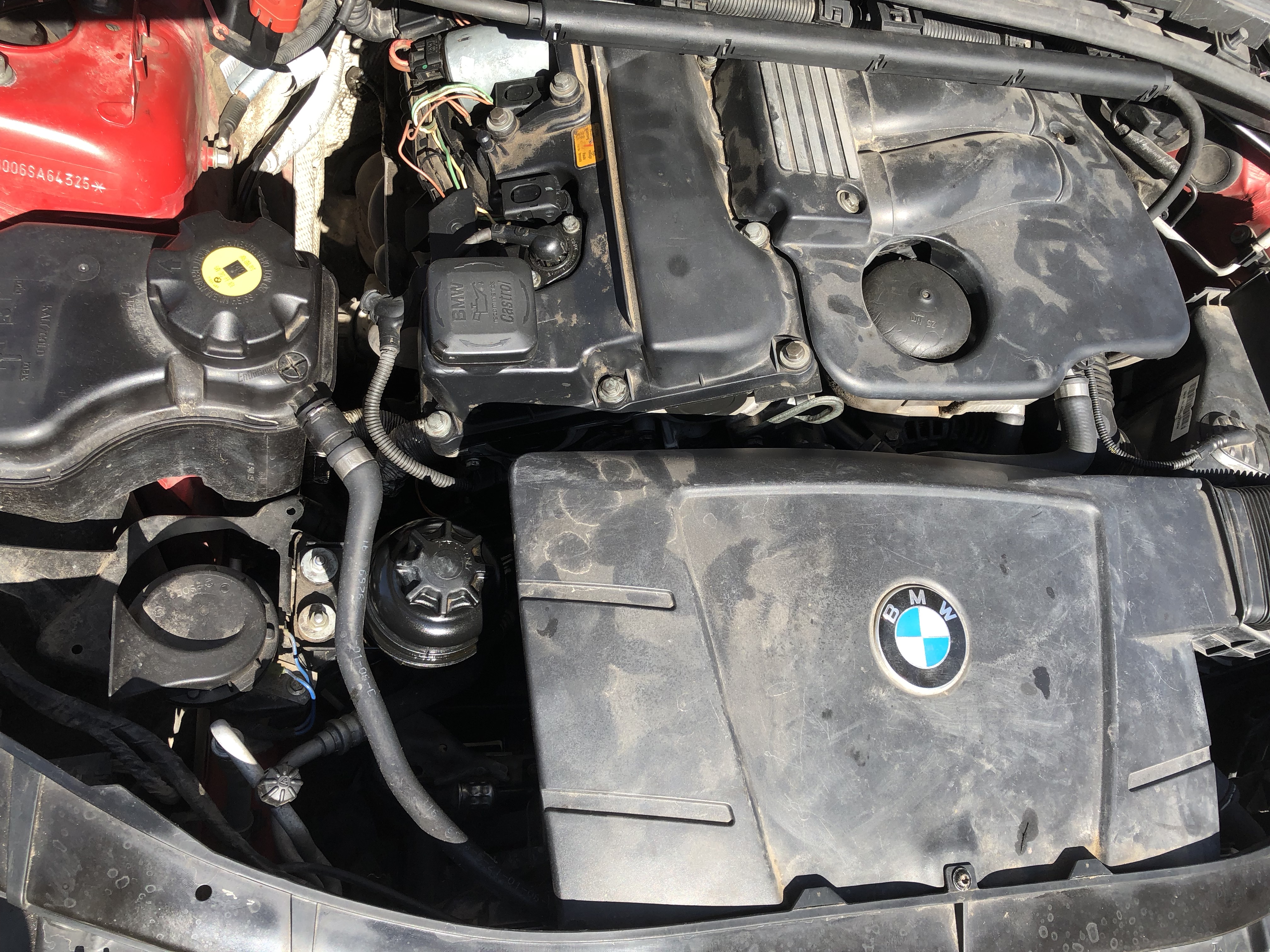 宝马320Li发动机异响什么原因,宝马320发动机运转状态