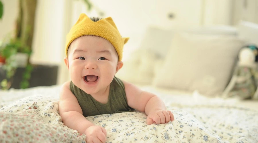 宝宝多大可以用塑料枕头,宝宝多大的枕头最合适