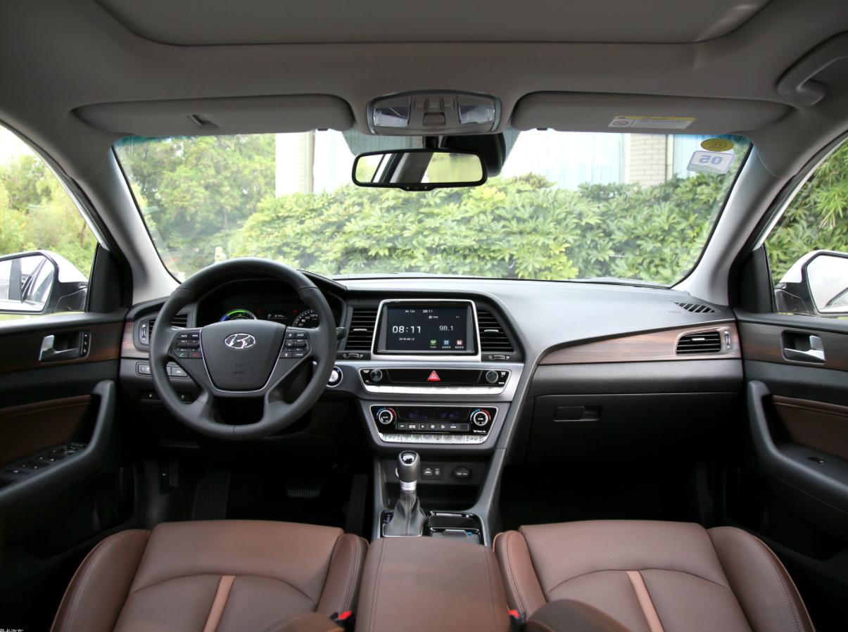 16款现代索纳塔91.6t试驾,16年1.6t索纳塔9推荐购买吗