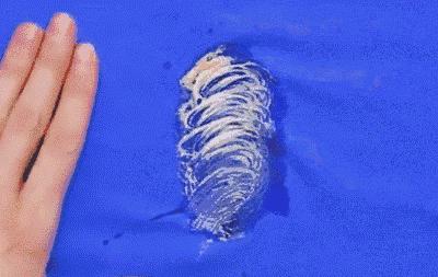 油渍和血渍怎么洗掉,怎样洗衣服上的墨渍