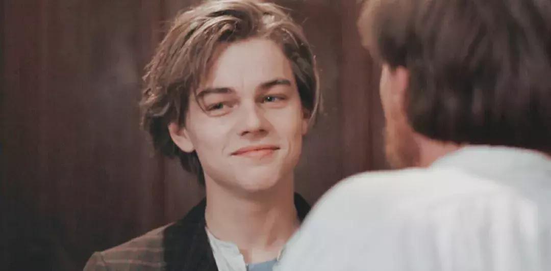 沉迷美色无法自拔,沉溺于美色不能自拔