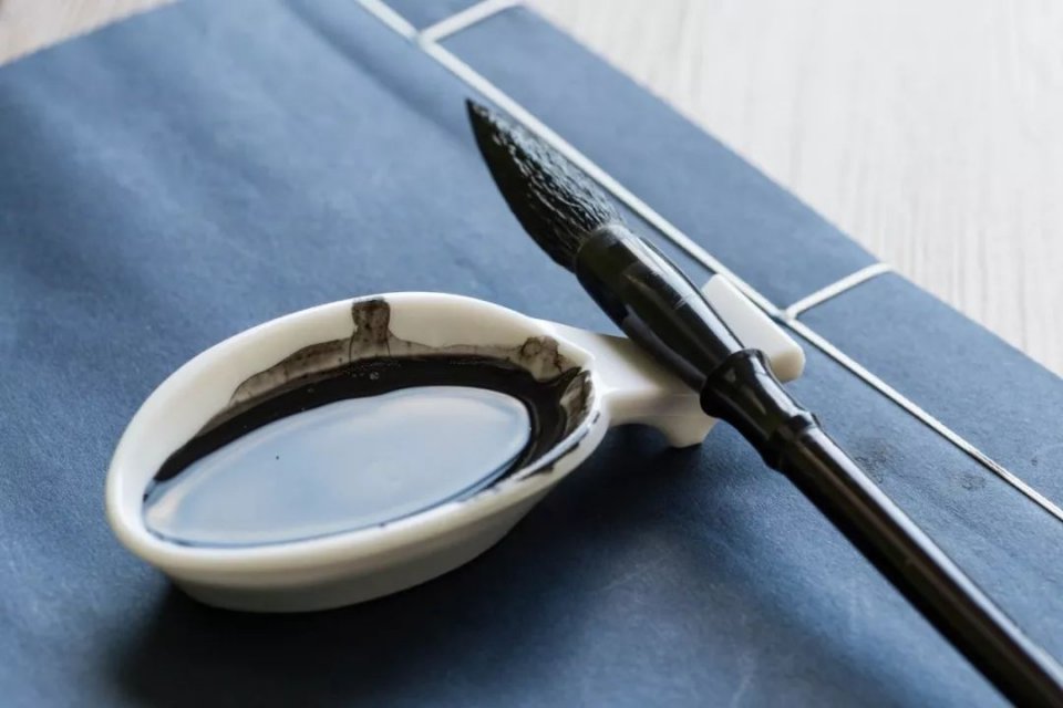 对联是一种对偶文学,对联的有趣形式