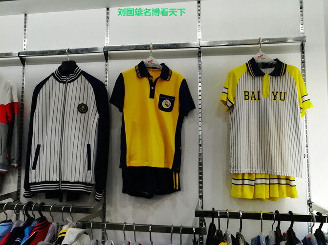 南宁市新希望校服大学生,新希望校服南宁高中