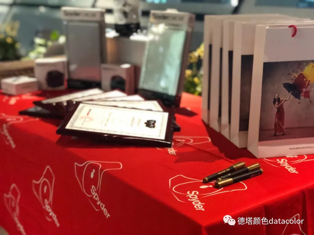 分享色彩管理知识，网际飞侠成为Datacolor全球色彩管理专家