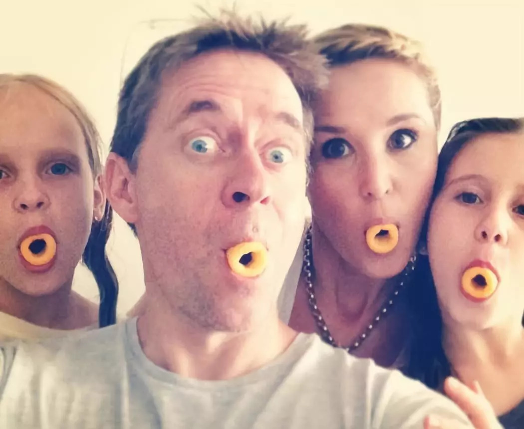 卫龙有对手了？！你的外国同龄人都是吃啥长大的