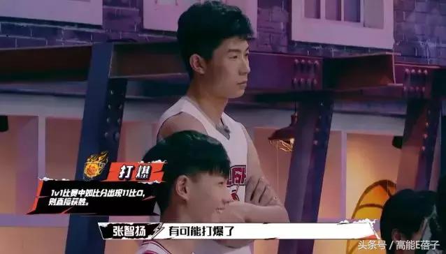 为什么李易峰话题度那么高,李易峰和粉丝相爱相杀的瞬间