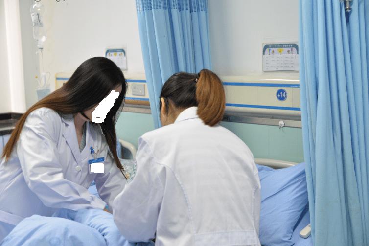 男女拥抱会怀孕吗,男女之间拥抱会不会怀孕