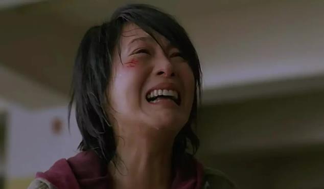 女子被绑架自救逃生小技巧,女生绑架自救逃生法