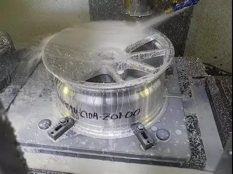 锻造轮毂可以选装吗,锻造轮毂值不值得买