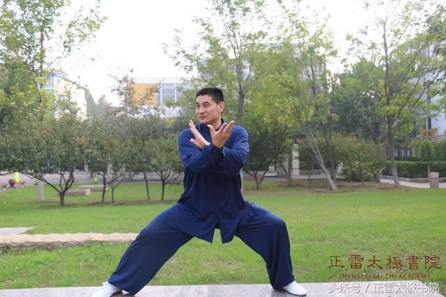 练太极拳伤膝盖八段锦伤膝盖吗,太极拳伤膝盖正确方法