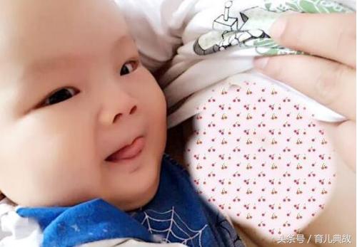 有一个“恋奶狂”宝宝,是怎样的感受?这位网友妈妈的做法好气人