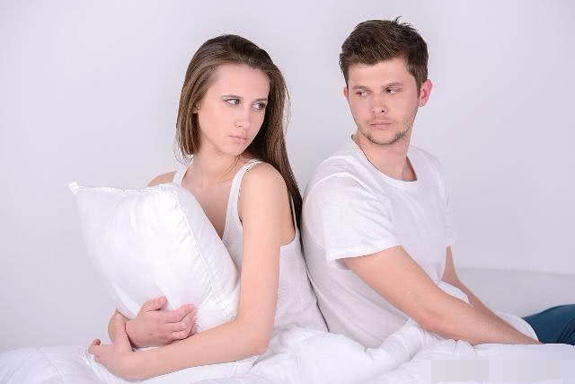 生娃后多久,夫妻可以“亲热”?产后的“第1次”,尽量做好这3点