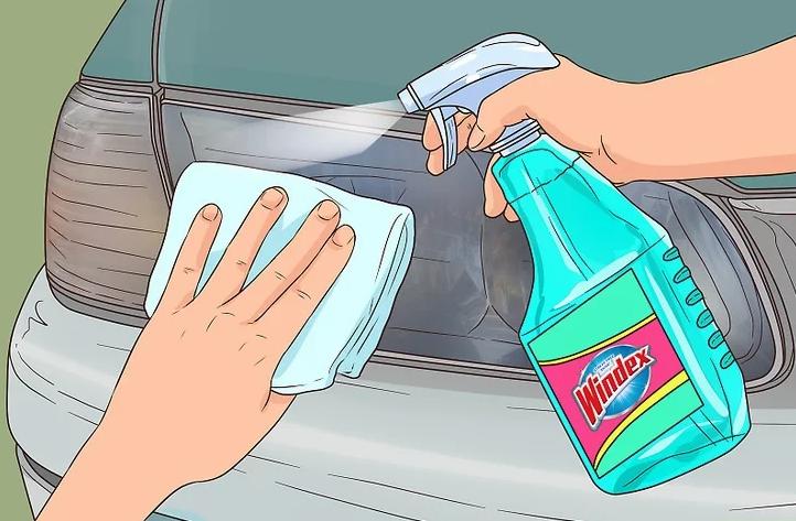 汽车大灯温度过高灯罩模糊怎么办,汽车大灯被除胶剂弄模糊了怎么办