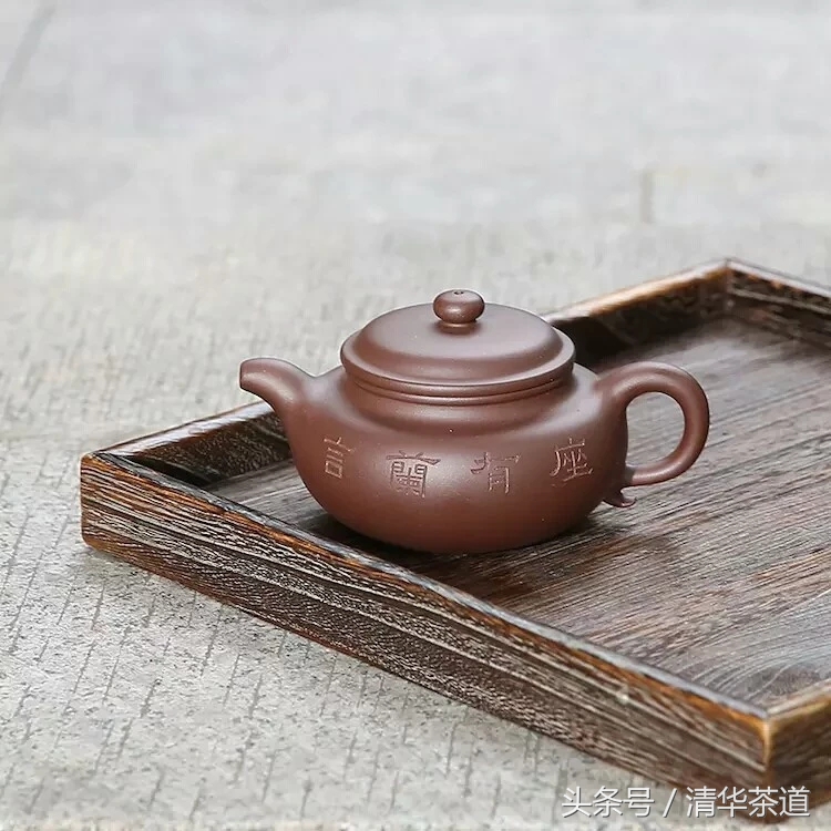 紫砂壶茶友日常泡茶,资深茶友紫砂壶