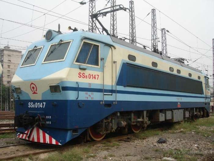 铁路机车技术发展趋势,中国铁路机车的发展历程西安段