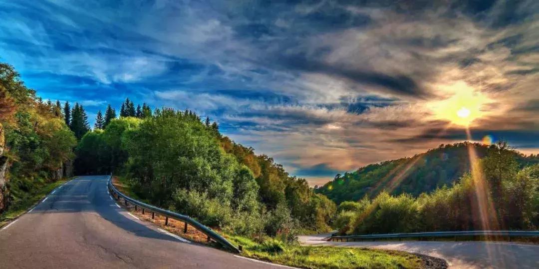 一天坚持骑行15公里的好处,坚持骑行身体有多强壮