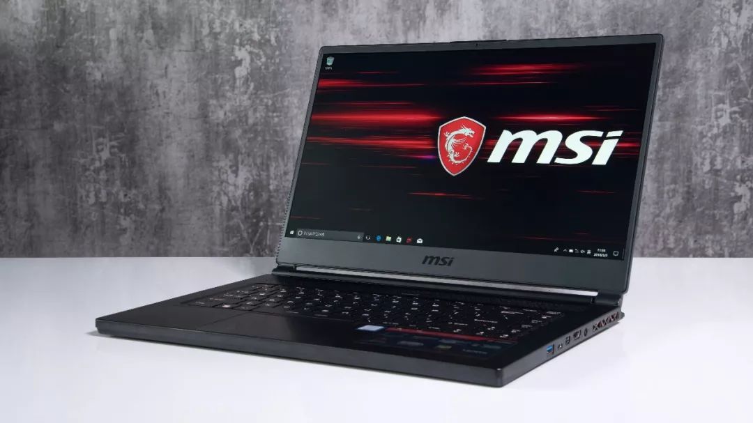 聊一台游戏性能超强的笔记本,聊一款相对小众的轻薄游戏本