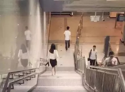 怒超上海月均工资！在农村也能月入过万，网友瑟瑟发抖：求带……