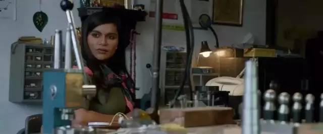 影后齐聚光芒万丈，这么养眼的电影还要啥剧情