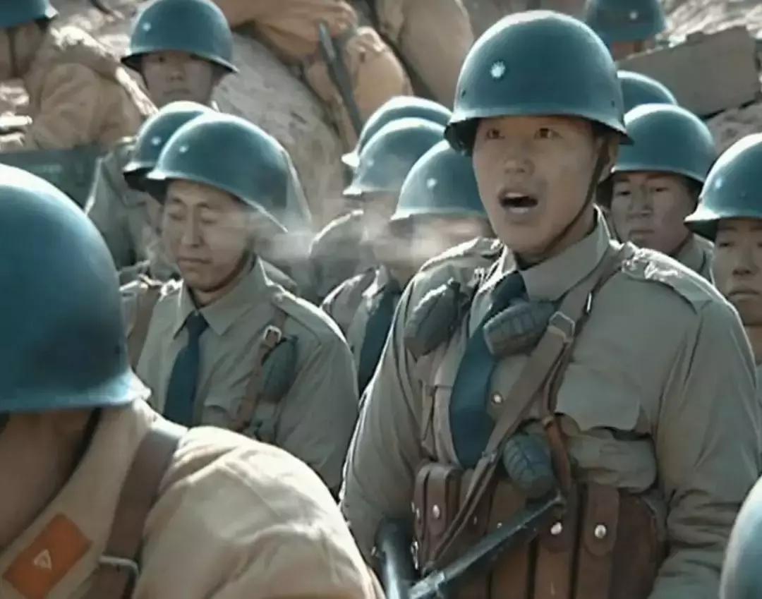 手榴弹被击中会爆炸吗,士兵胸前挂个手雷