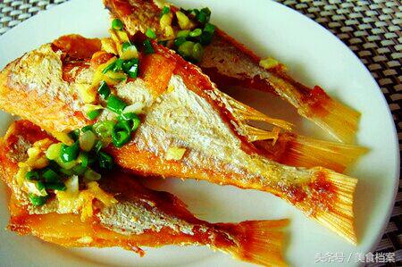 炸鱼的方法大全简单又好吃,炸鱼的做法怎么炸才不脱皮不粘锅