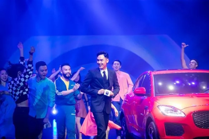 捷豹f-pace上海发布会,英国之宝捷豹xj