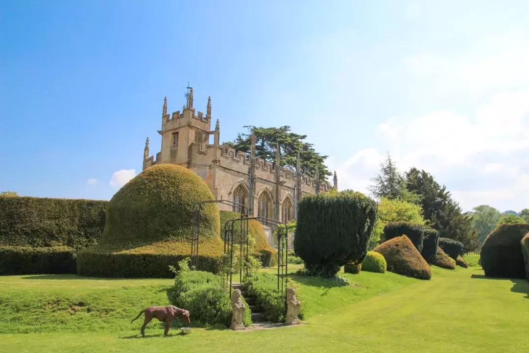 为什么英国人喜欢旅游呢,英国人的城镇和乡下生活