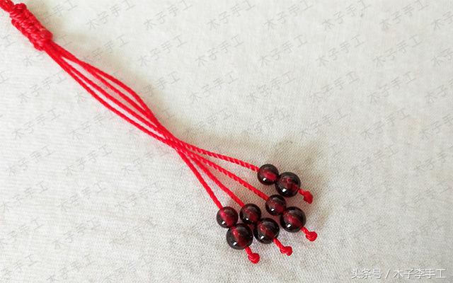 本命年编织红绳腰链,现在流行带红绳腰链本命年