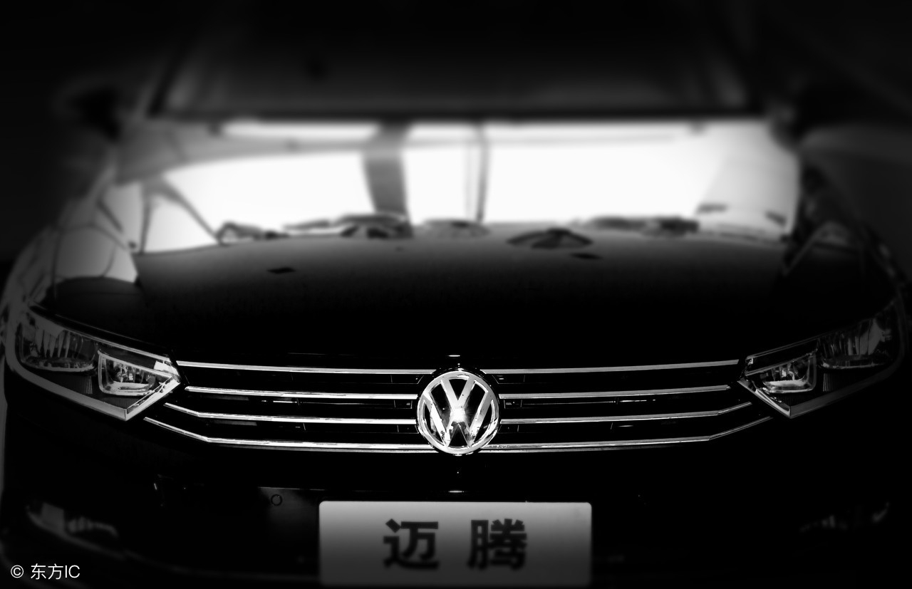 13年迈腾1.8t豪华版现在值得买吗,17年迈腾1.8t豪华版二手车多少钱