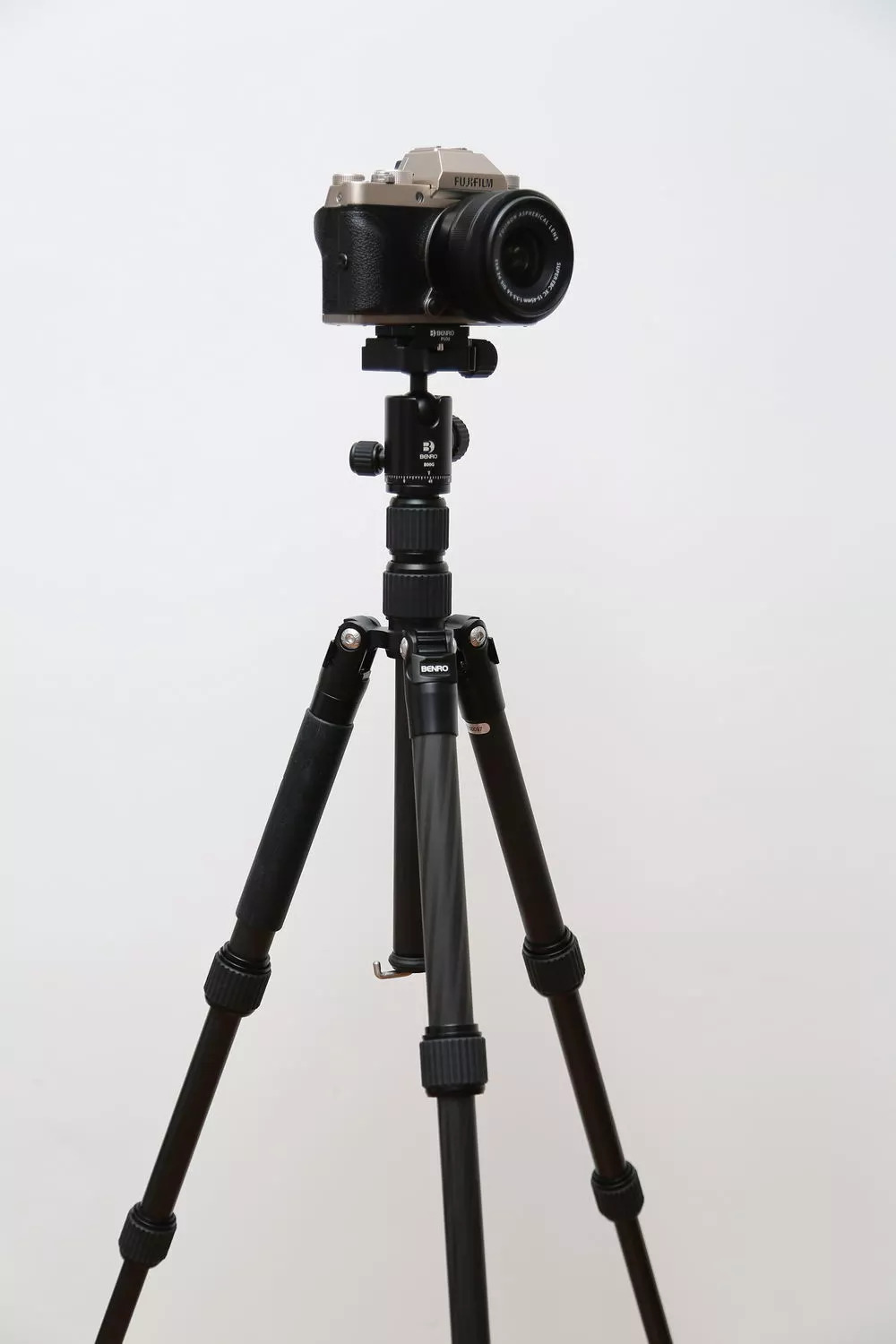 反折三脚架性价比,百诺便携三脚架推荐