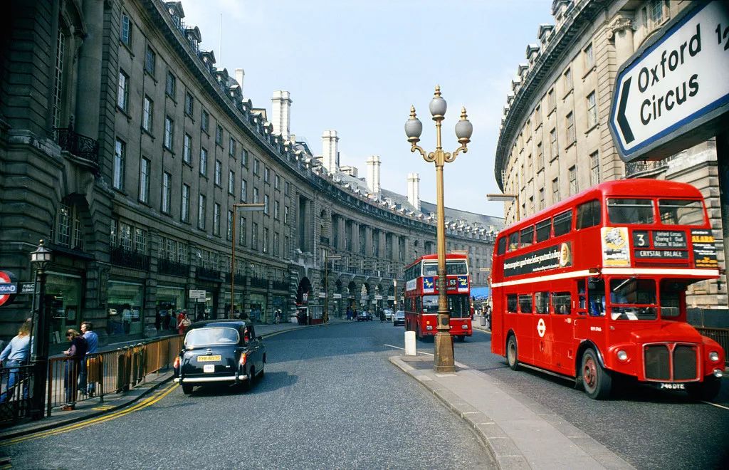 复古秋冬穿搭干练,秋冬美式复古穿搭微胖