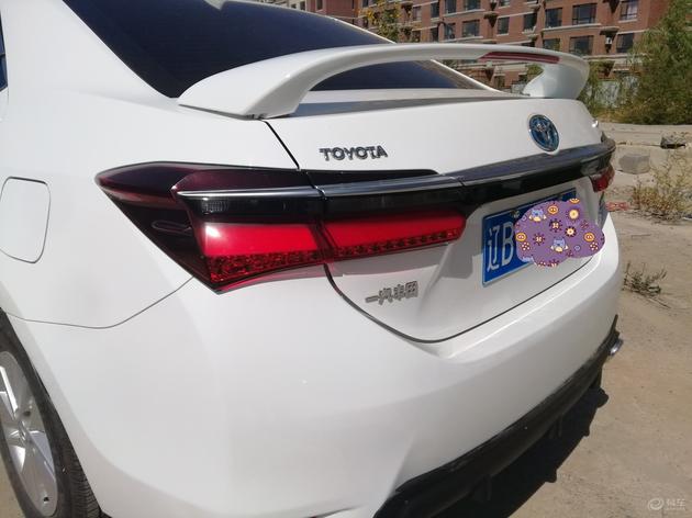 丰田卡罗拉双擎跑多少公里后省油,卡罗拉双擎和凯美瑞双擎哪个省油