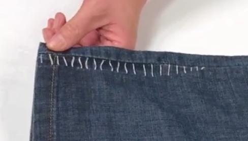 裤腿太宽不用针线怎么变窄一点,裤腿太宽怎么办简单方法
