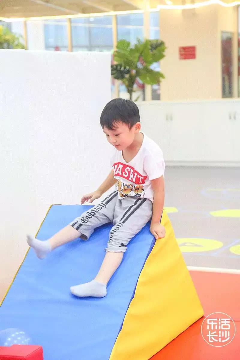 不办健身卡健身房可以就去一次吗,不办健身卡自己在家健身