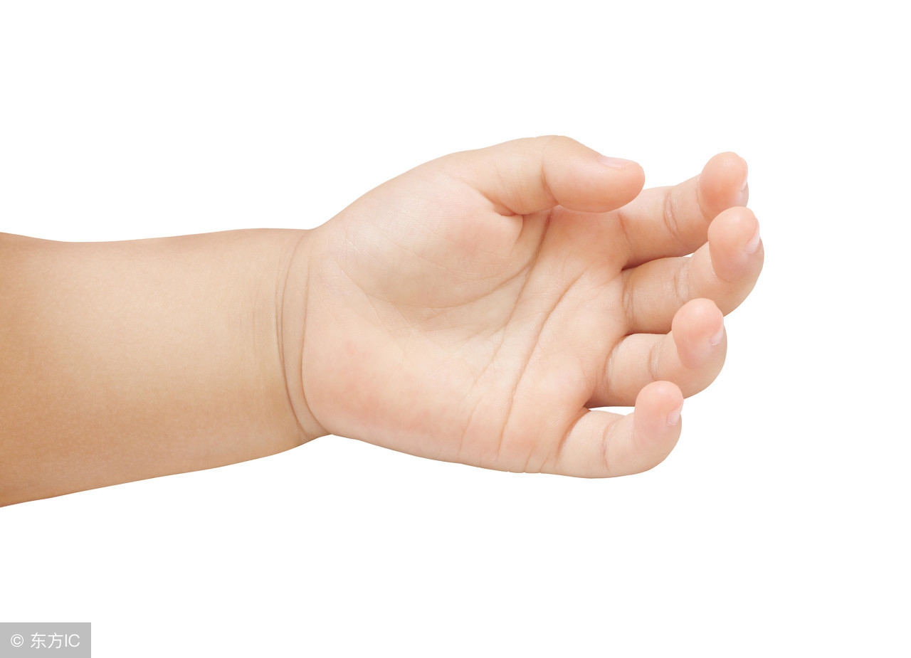 小区健身器材损害案,小区健身器材致人损害谁负责案例