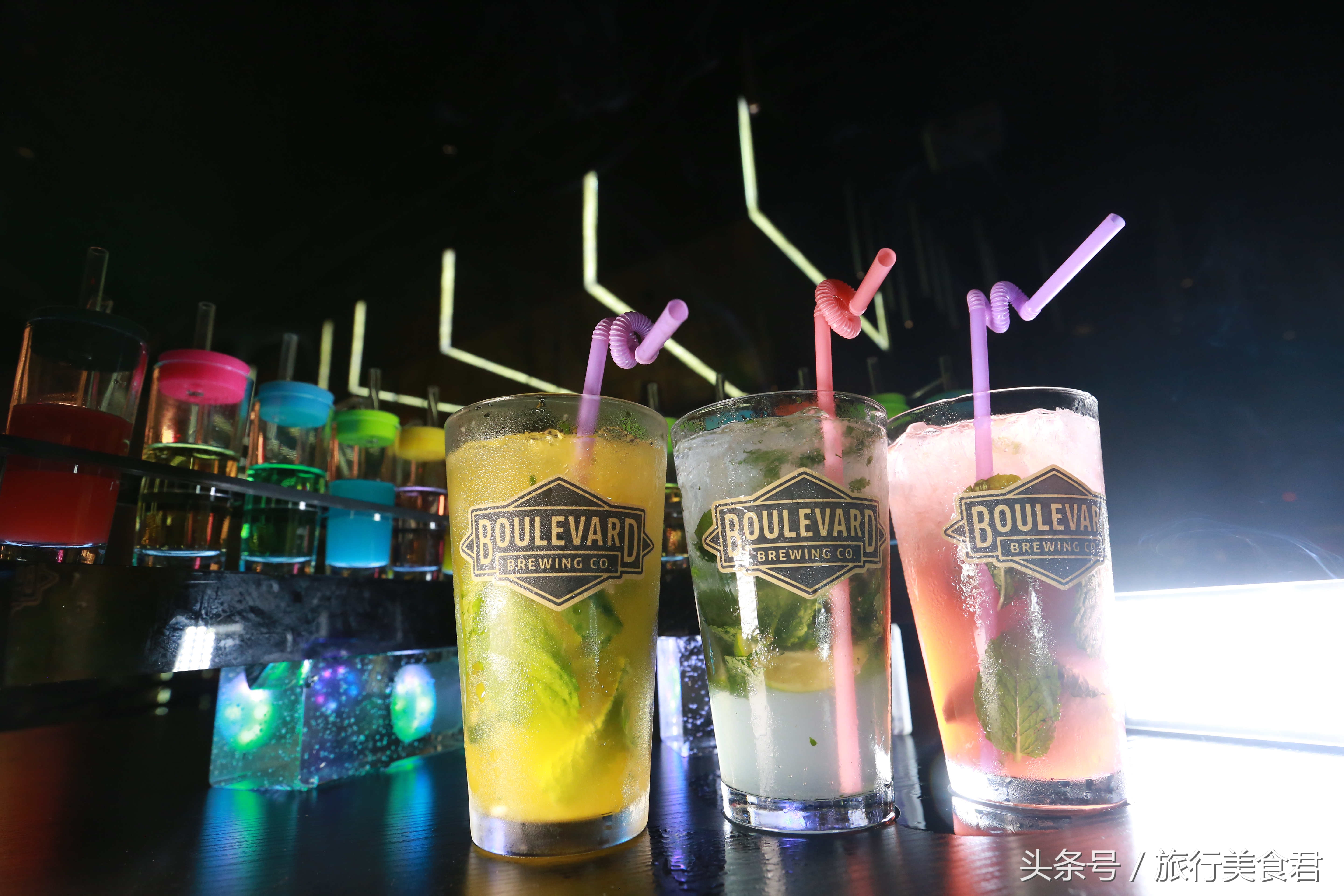 又一家网红打卡酒吧,西安第一家主题酒吧