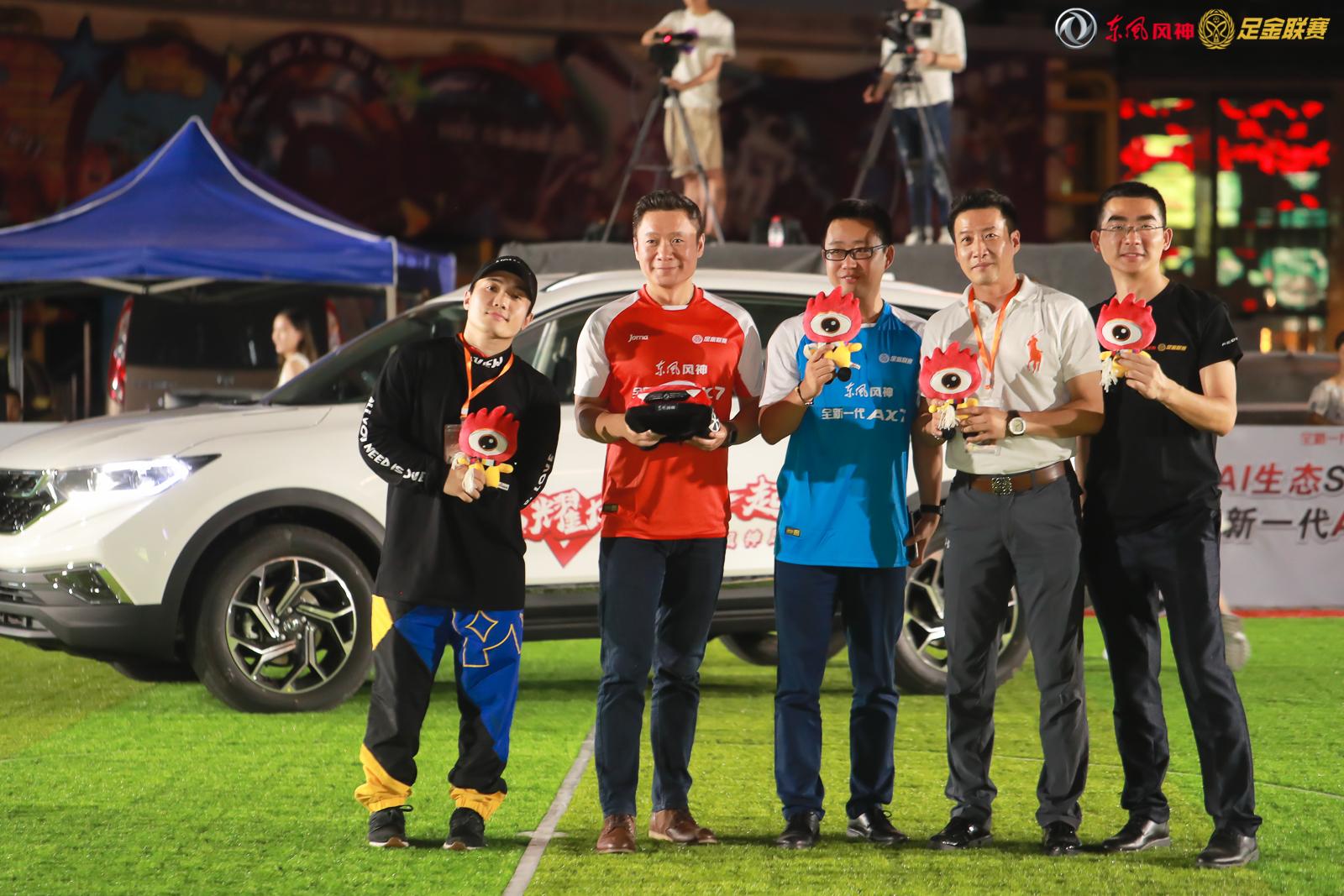 娓濅紬涓嶅悓璺宠垶鐩存挱,娓濅紬涓嶅悓鐩存挱